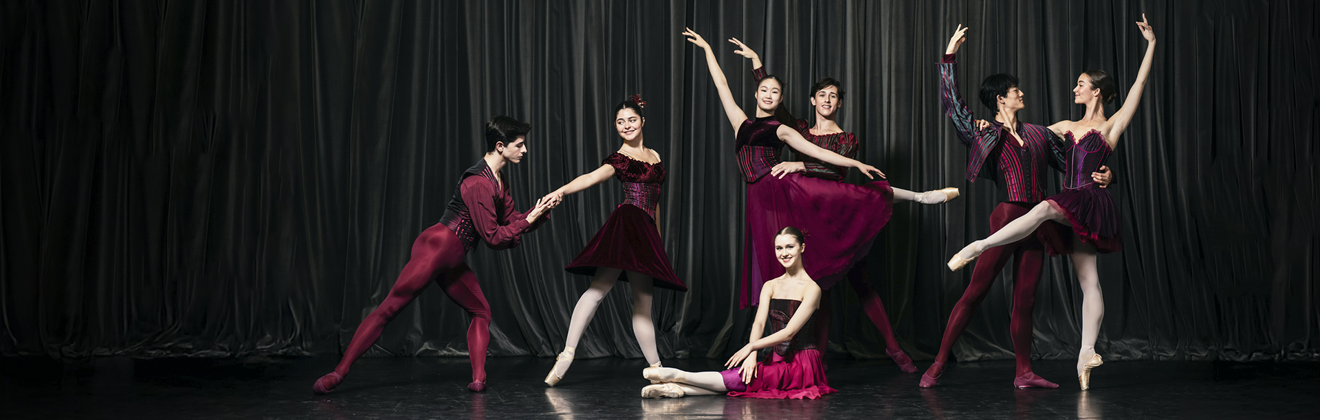 PARIS OPERA JUNIOR BALLET