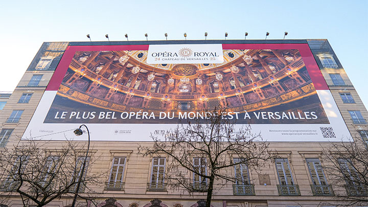 Bâche Opéra Royal - campagne promotionnelle "le plus bel opéra du monde est à Versailles